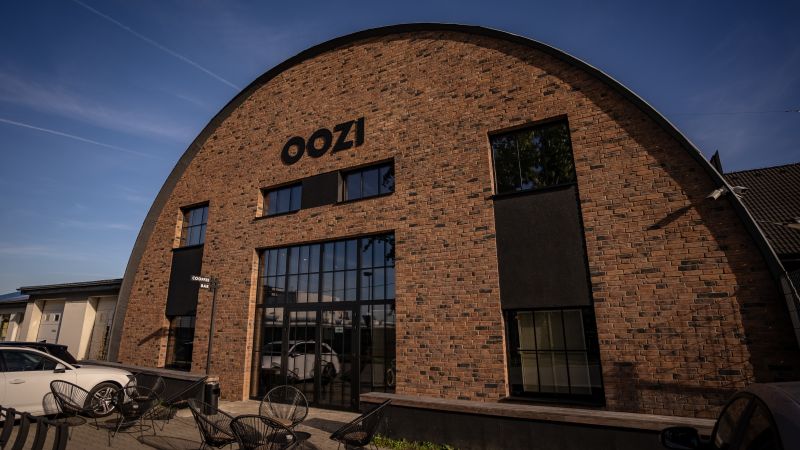 oozi building