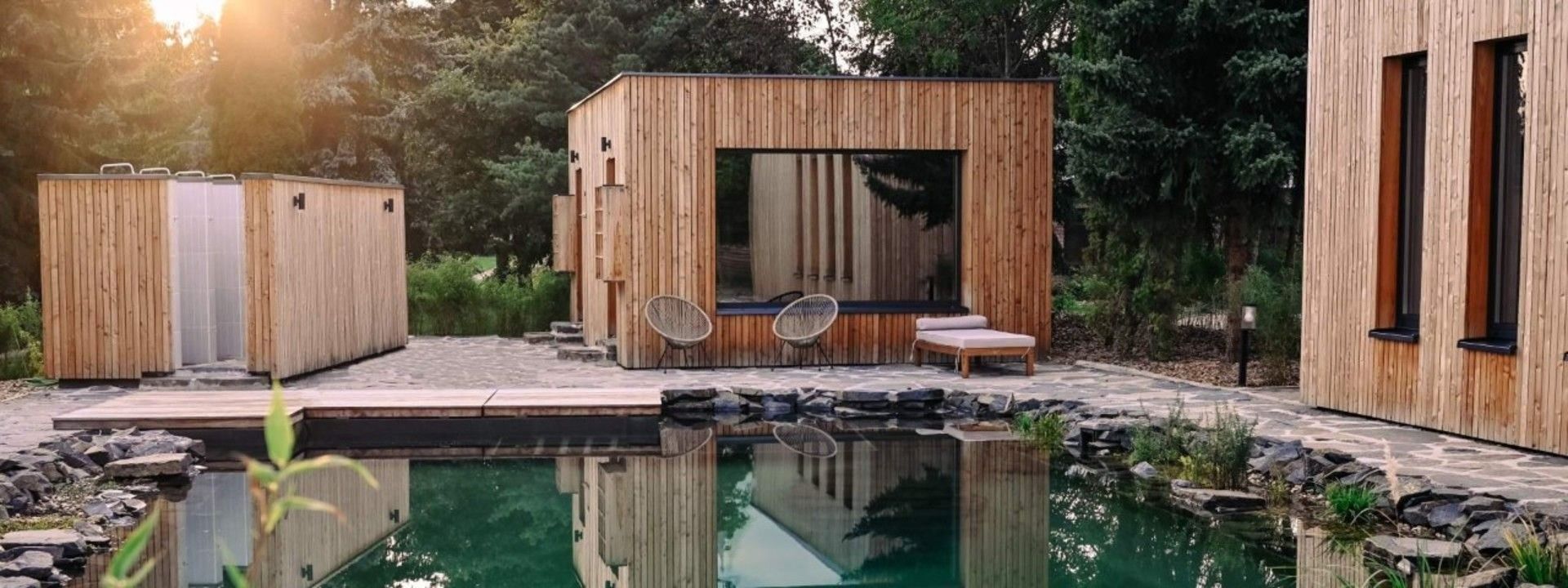 accommodation among nature