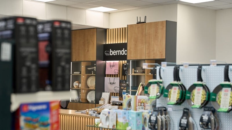 Kitchen store